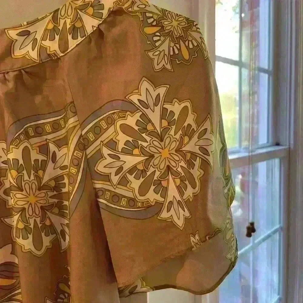Michael Kors size medium
